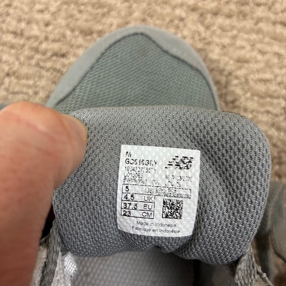 New Balance 515 Sneaker Women's 5 Athletic Sporty Neutral Minimalist Retro - Picture 8 of 8